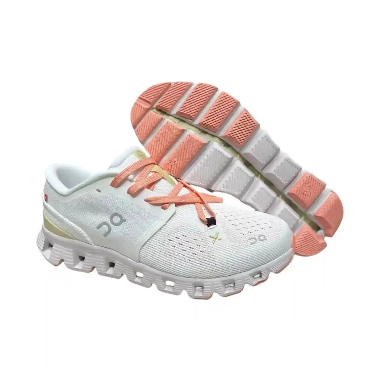 On Cloud X4 Women’s Sand/Ivory White O - Onsrunners