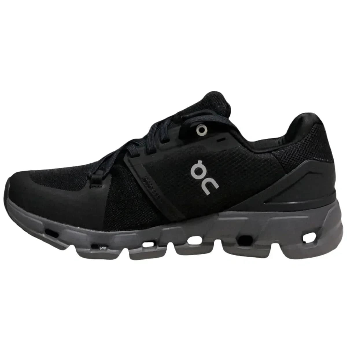 On Cloudflyer 4 Men's Black - Onsrunners