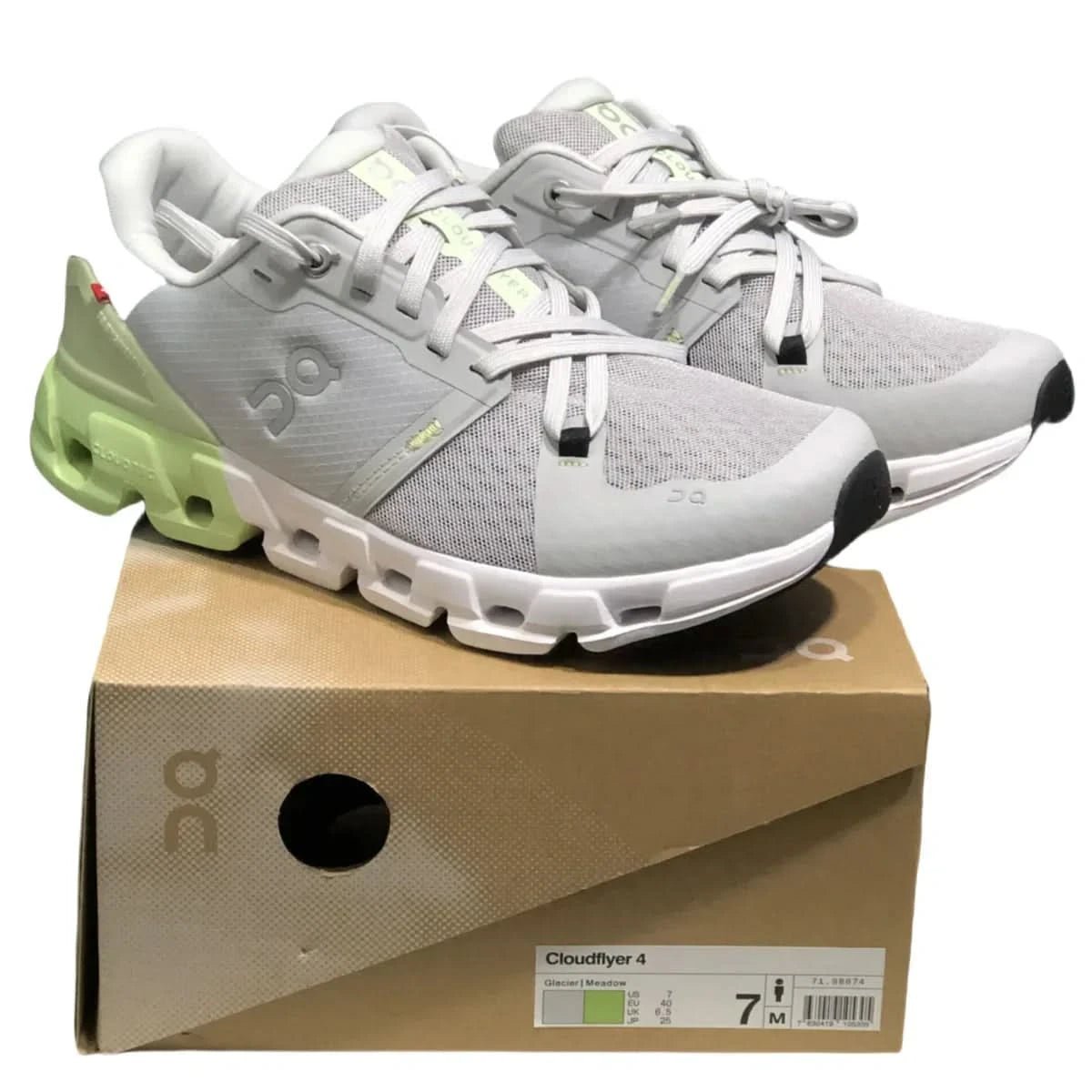 On Cloudflyer 4 Women's White/Green - Onsrunners