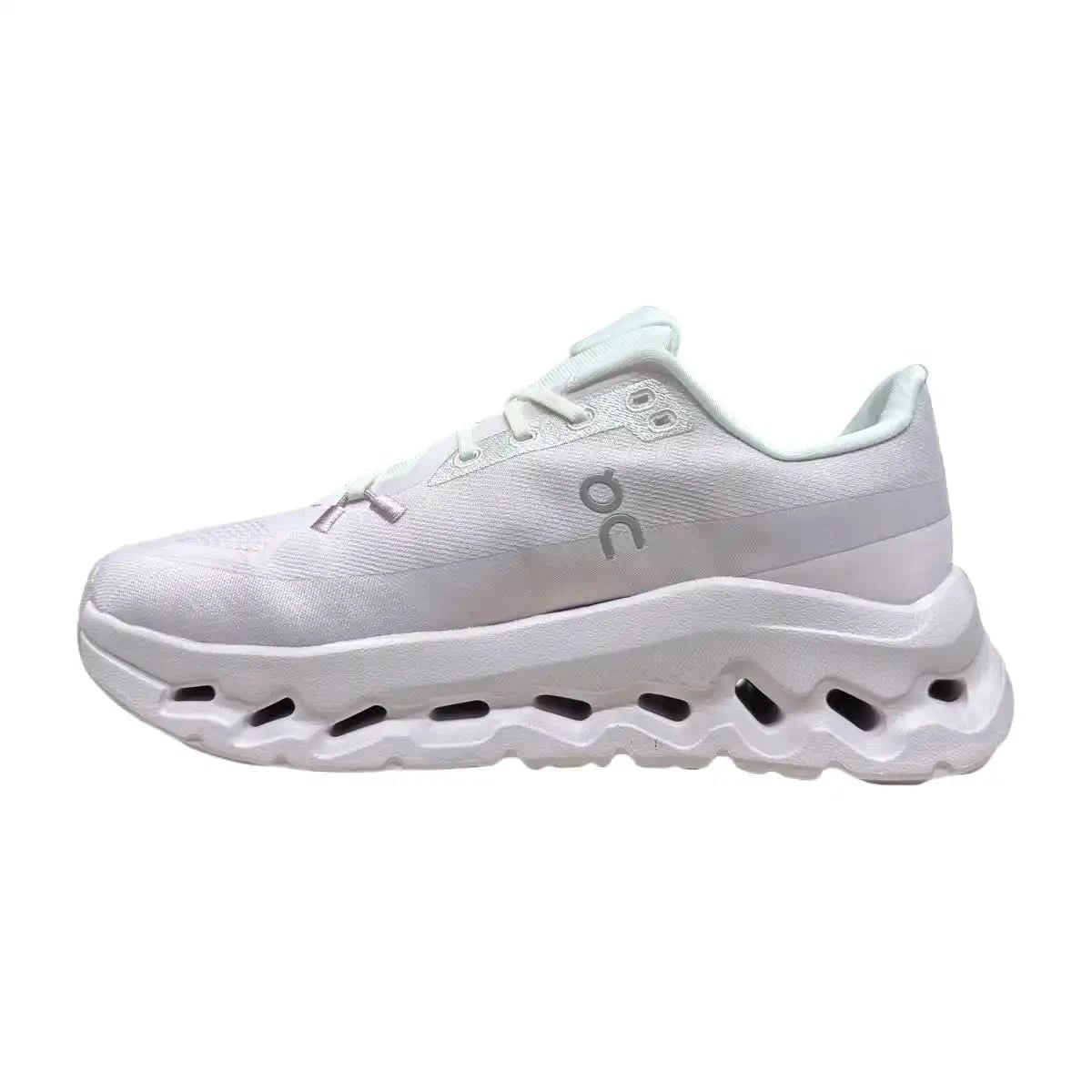 On Cloudtilt Women's pink - Onsrunners