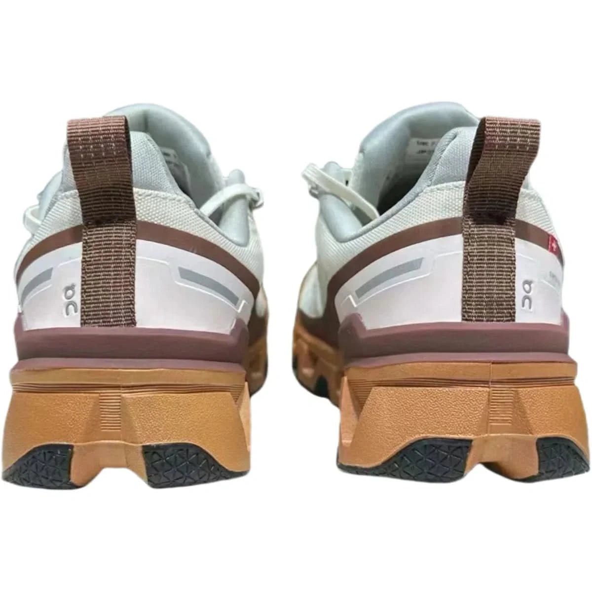 On Cloudwander Waterproof Men's White - Onsrunners