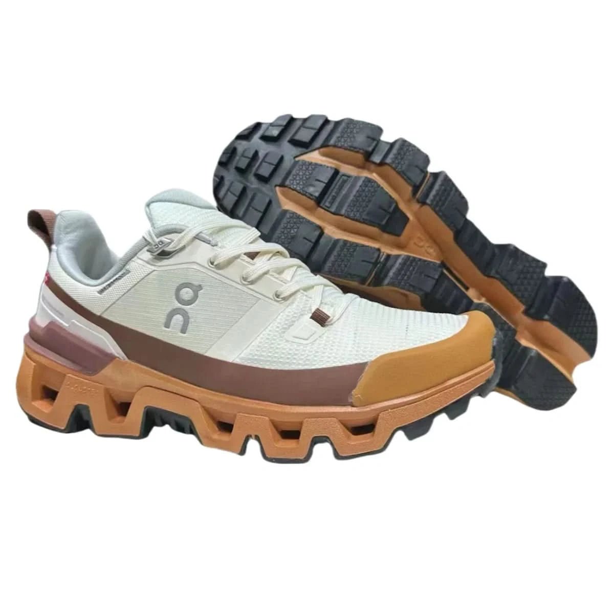 On Cloudwander Waterproof Men's White - Onsrunners