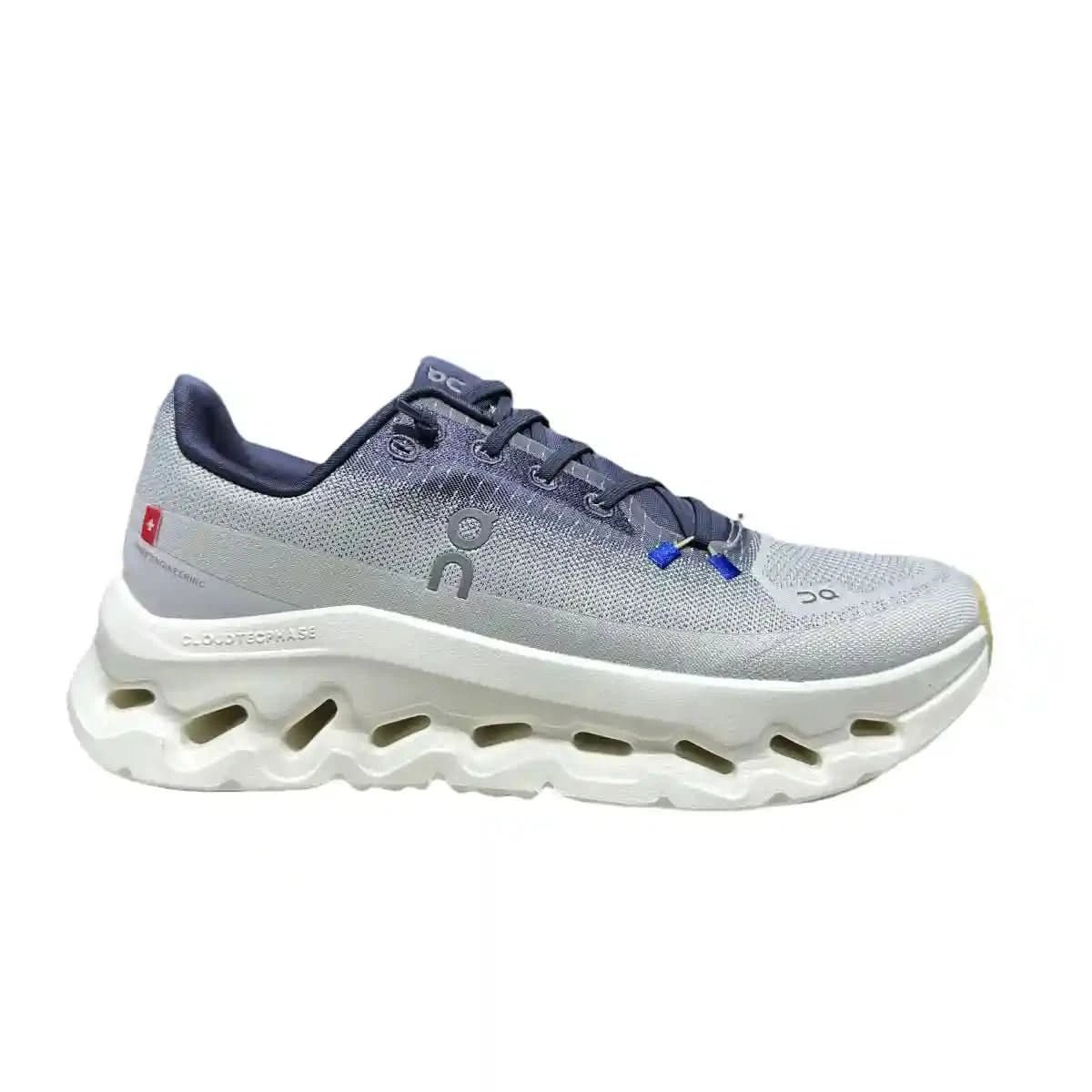 On Cloudtilt Women's Midnight Black/Ivory White - Onsrunners