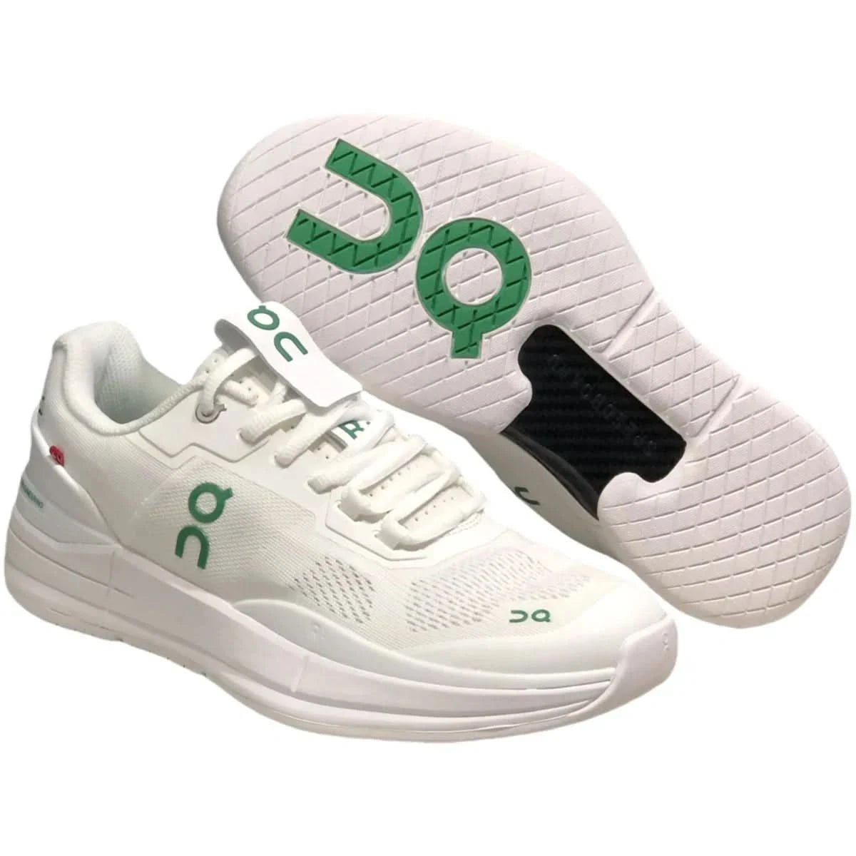 On The Roger Pro Men's White - Onsrunners