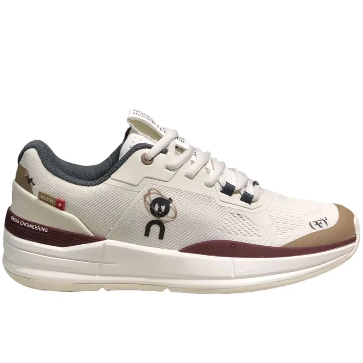 On The Roger Pro Women's Beige/Burgundy - Onsrunners
